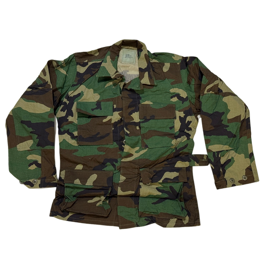 Un-Issued US M81 Woodland BDU Field Shirt image 0