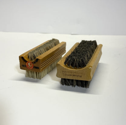 CZECH MILITARY HAND & NAIL BRUSH