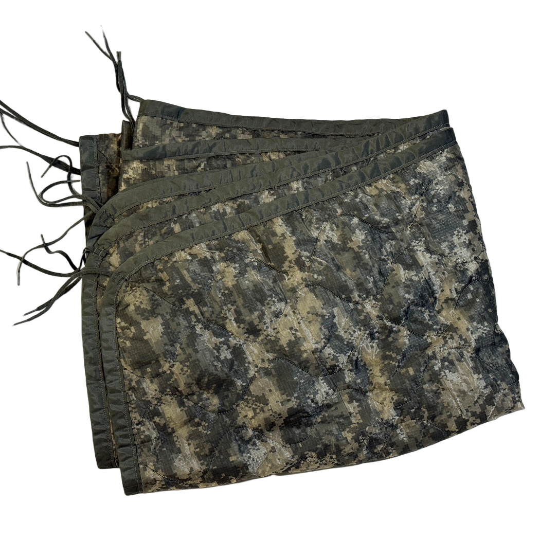 US Army ACU WOOBIE Poncho Liner – Genuine Military Issue image 0