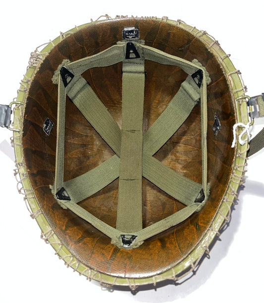 ORIGINAL VIETNAM WAR M1 STEEL HELMET W/ REPRODUCTION WWII HELMET NET image 1